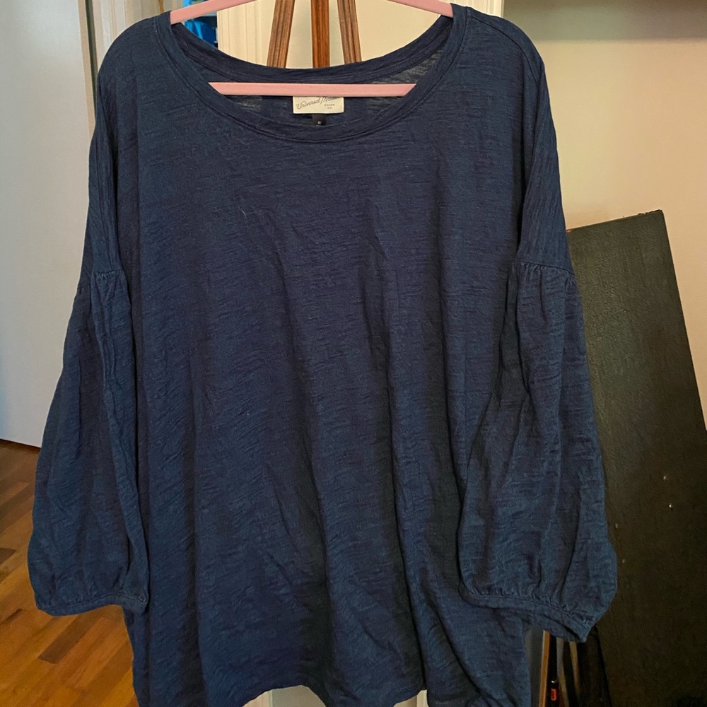 Universal Thread plus deep blue,long sleeve top.